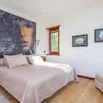 Apartment Spacious 4 Bdr With Parking Rom