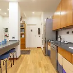 Spacious 4 Bdr With Parking Rom