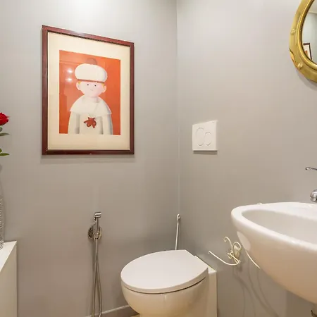 Lejlighed Spacious 4 Bdr With Parking