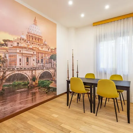Lejlighed Spacious 4 Bdr With Parking Rom