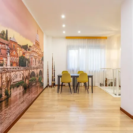 Spacious 4 Bdr With Parking Lägenhet Rom