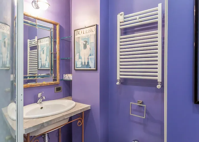 Spacious 4 Bdr With Parking Lejlighed Rom